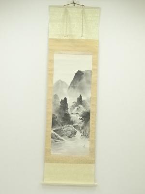 春芳筆　水墨山水　肉筆絹本掛軸